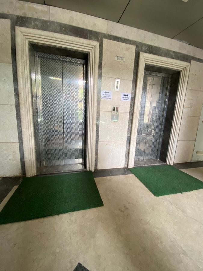 Hotel Airport Prime -Near Mumbai International Airport Andheri East Екстериор снимка